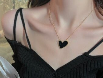 Corazones negros - Cadena